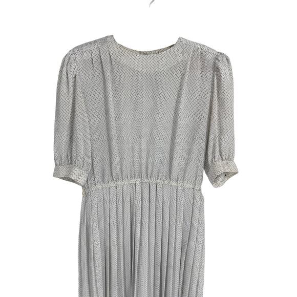 Vintage Liz Claiborne Floral Button Pleated Tea Dress 10 Petites Chiffon Silky - Picture 10 of 16